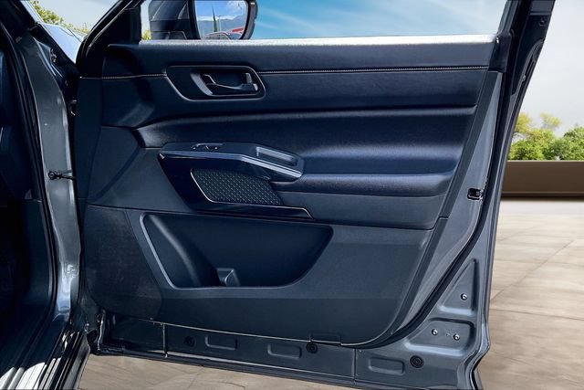 Certified 2024 Nissan Pathfinder SV FWD image 28