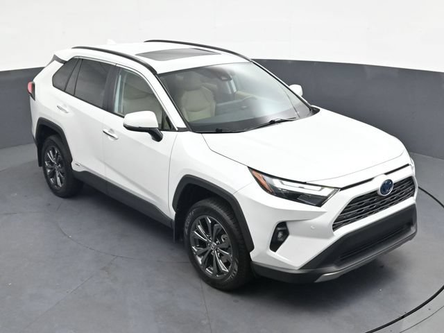 Used 2024 Toyota RAV4 Limited AWD/4WD image 23