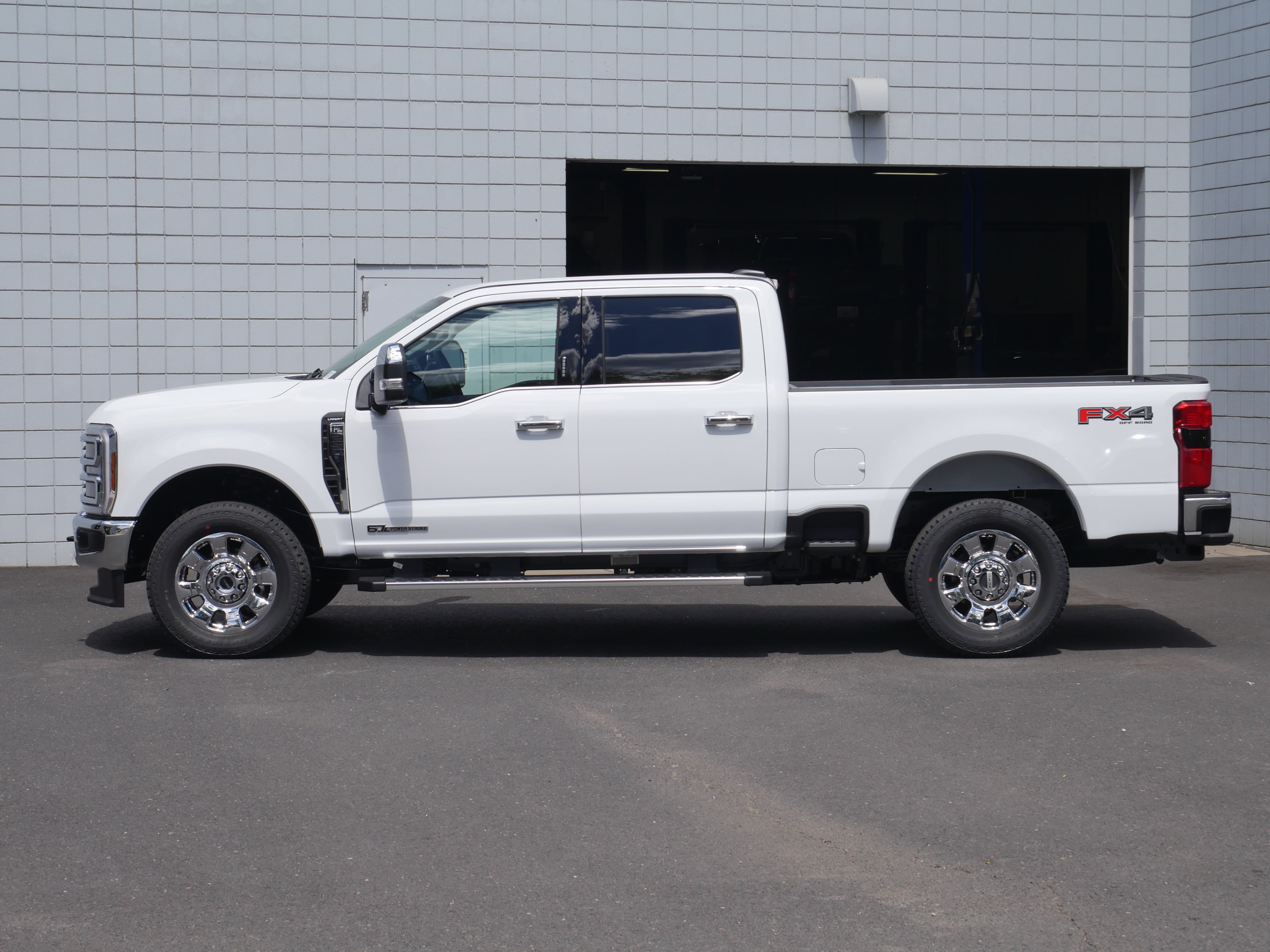New 2026 Ford F250 Lariat w/ Chrome Package AWD/4WD image 18