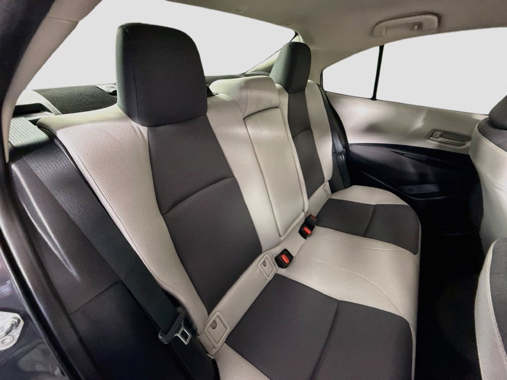 Used 2025 Toyota Corolla LE FWD image 25