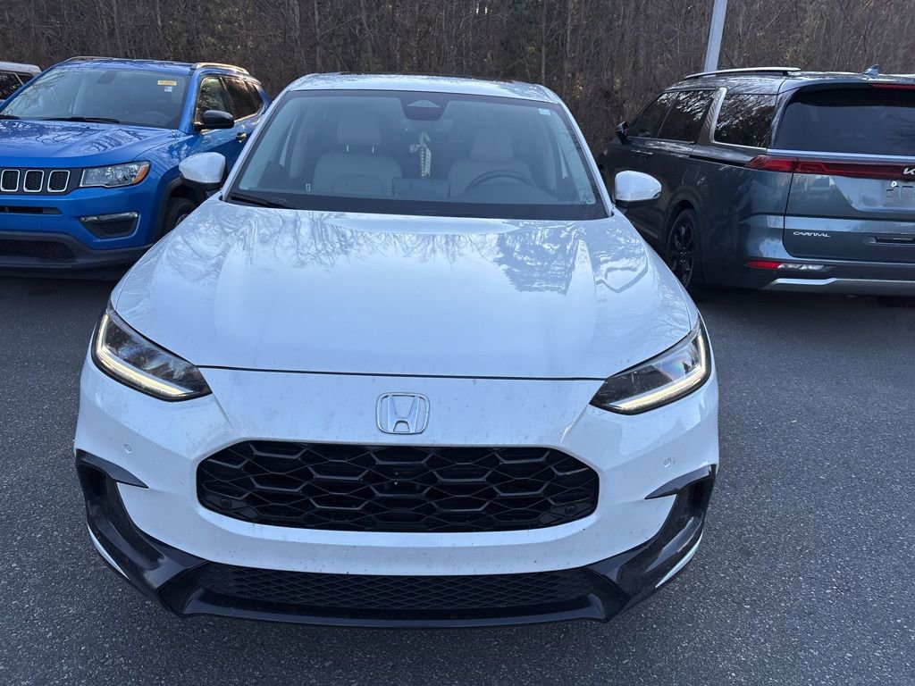 Used 2023 Honda HR-V EX-L image 3