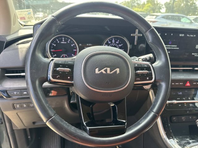 Used 2022 Kia Carnival SX FWD image 28
