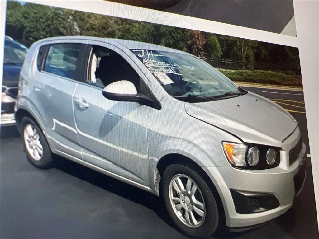 Used 2016 Chevrolet Sonic LT FWD image 5