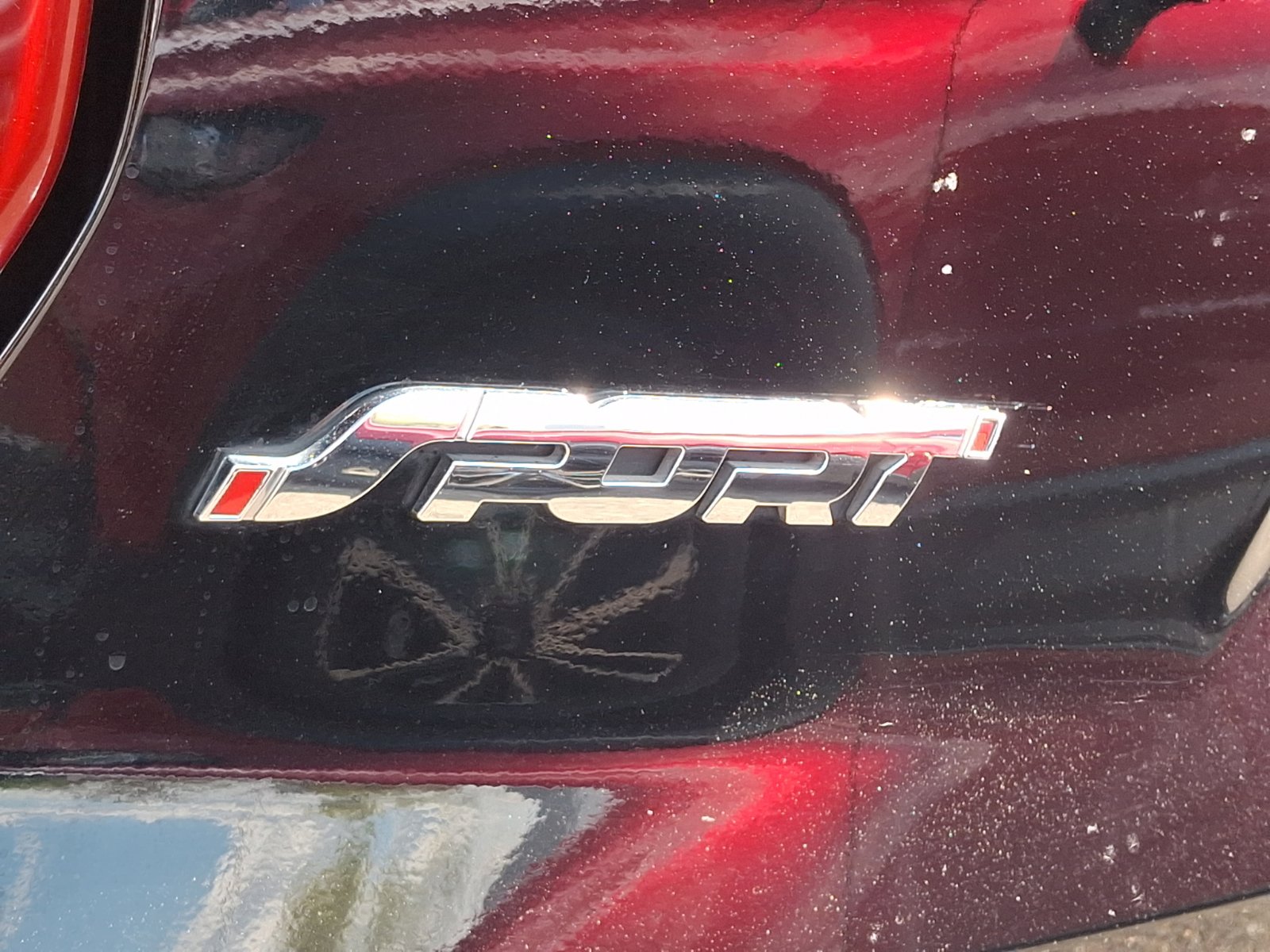 Used 2016 Ford Explorer Sport image 32