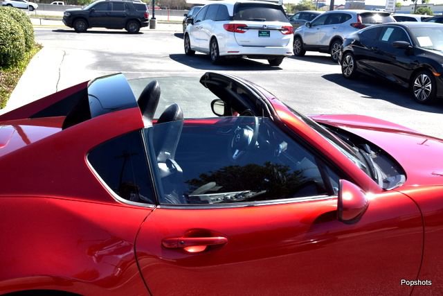 Used 2021 MAZDA MX-5 Miata RF Grand Touring image 4