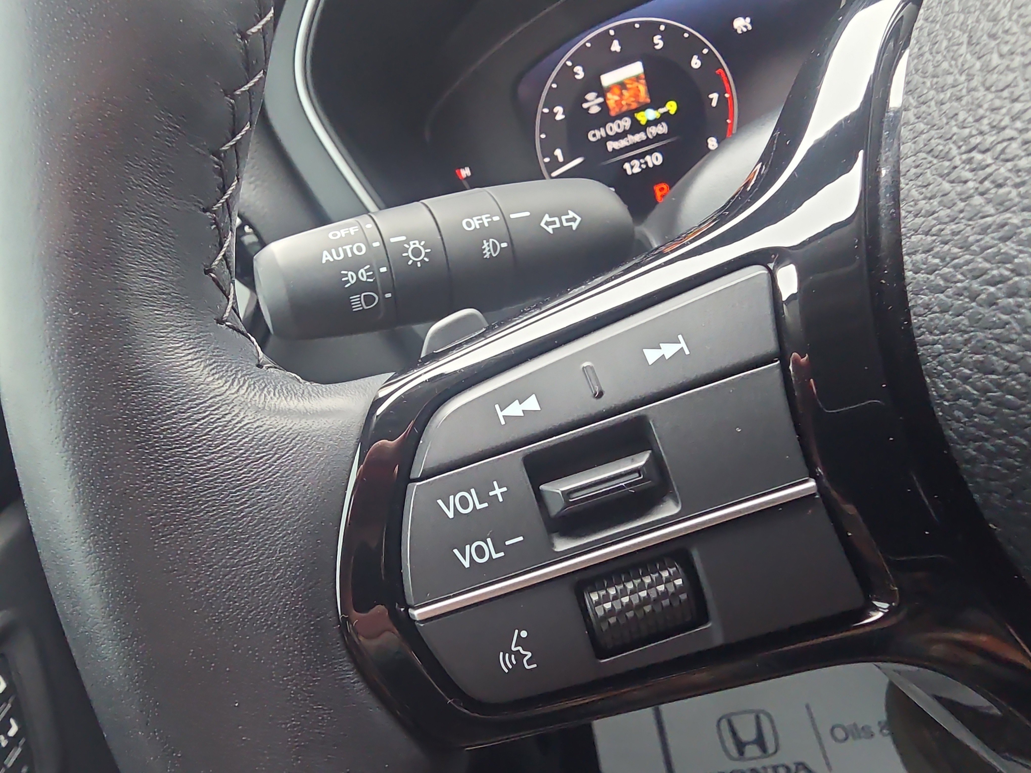 Used 2023 Honda Pilot Elite image 34