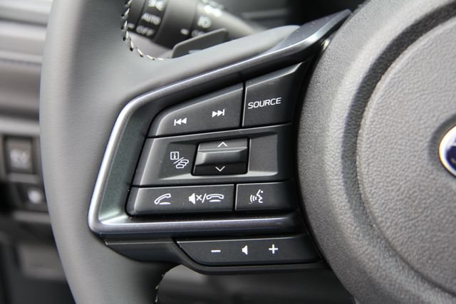 Used 2025 Subaru Forester Limited AWD/4WD image 21