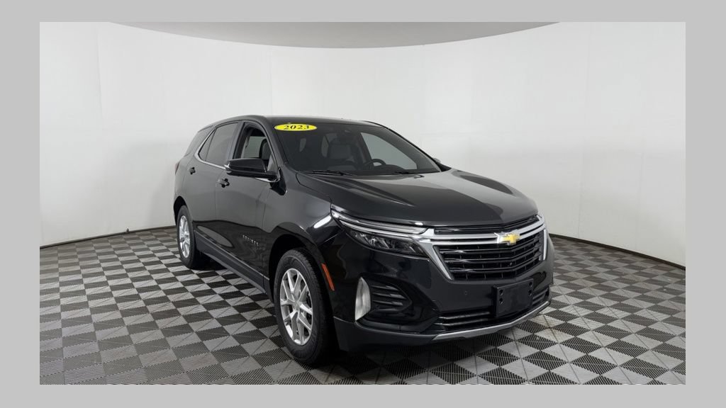 Used 2023 Chevrolet Equinox LT AWD/4WD image 1