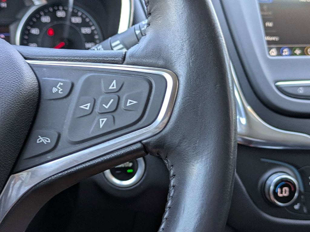 Used 2019 Chevrolet Equinox LT AWD/4WD image 27