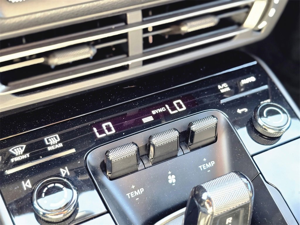 Used 2022 Porsche 911 Carrera 4S image 21