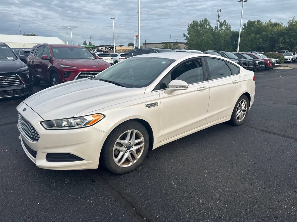 Used 2013 Ford Fusion SE FWD image 5