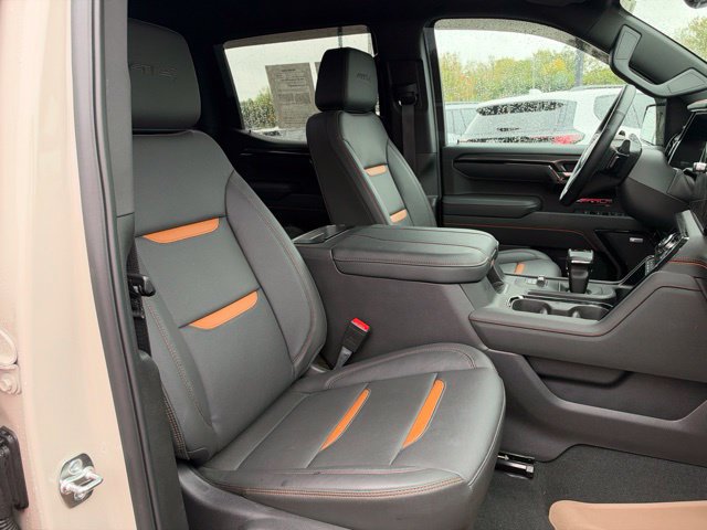 Used 2026 GMC Sierra 1500 AT4 w/ AT4 Premium Package AWD/4WD image 11