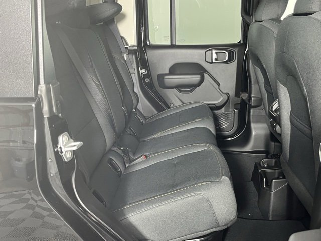 New 2025 Jeep Gladiator Sport image 26