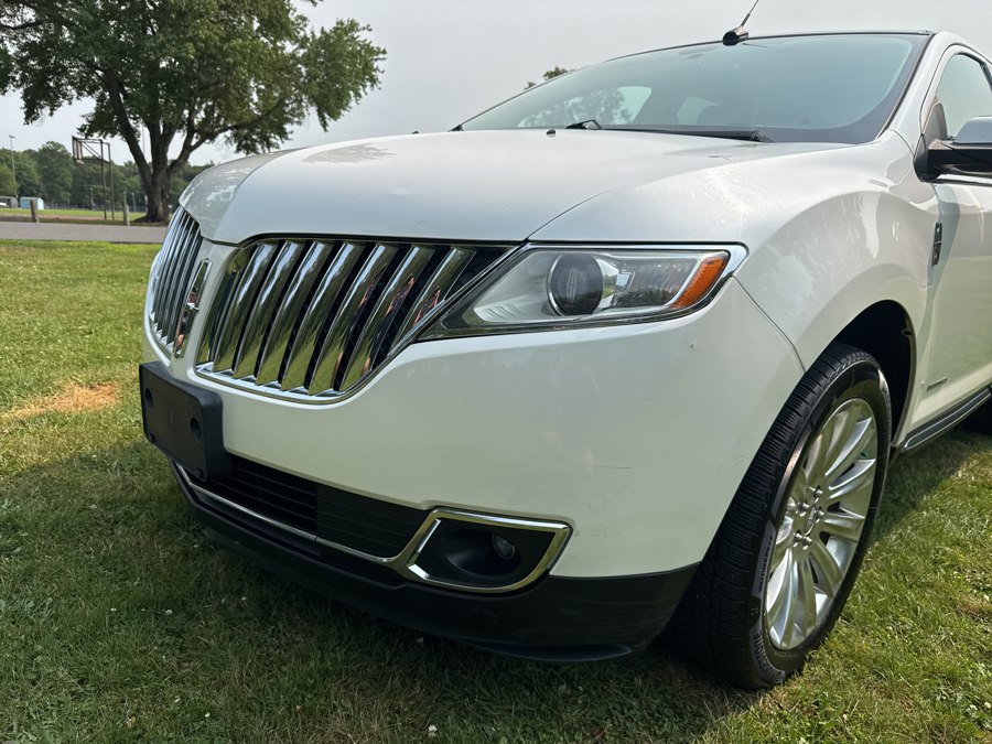 Used 2012 Lincoln MKX AWD image 15