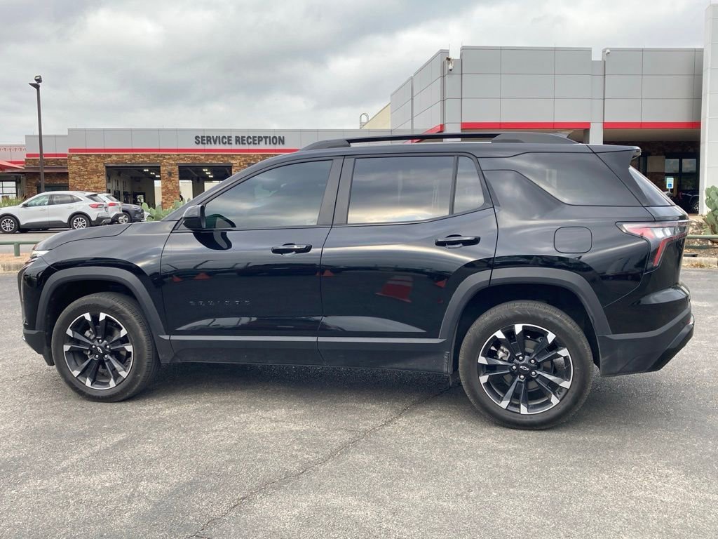 Used 2025 Chevrolet Equinox RS image 8