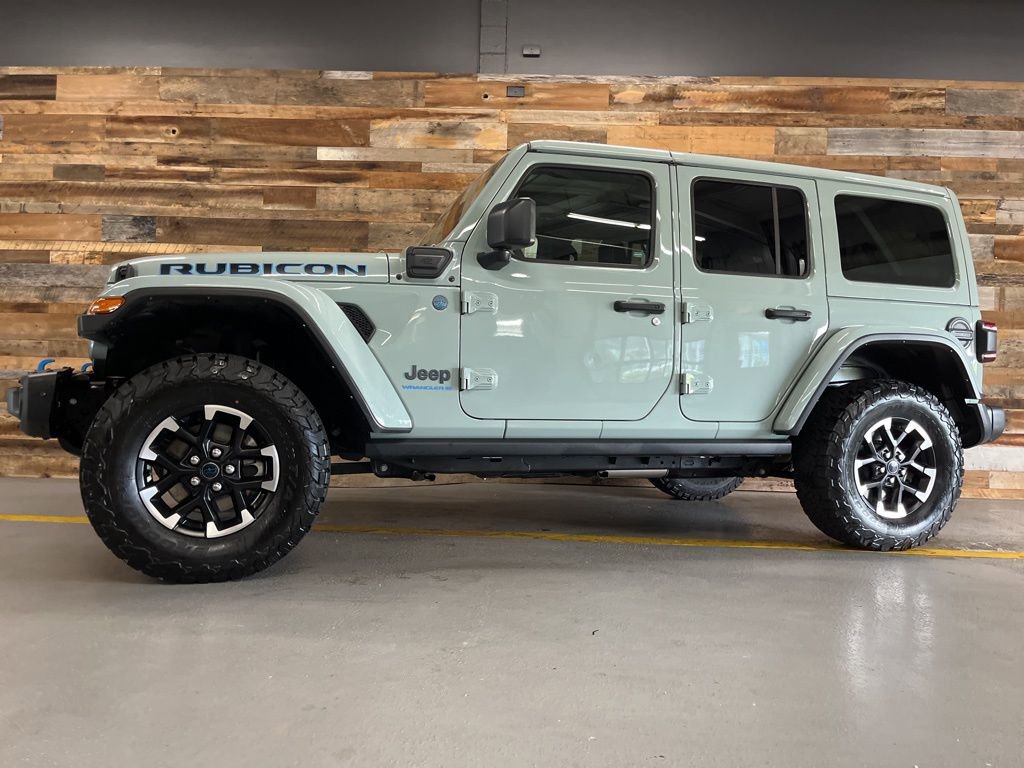 Used 2024 Jeep Wrangler Unlimited Rubicon 4xe AWD/4WD image 55