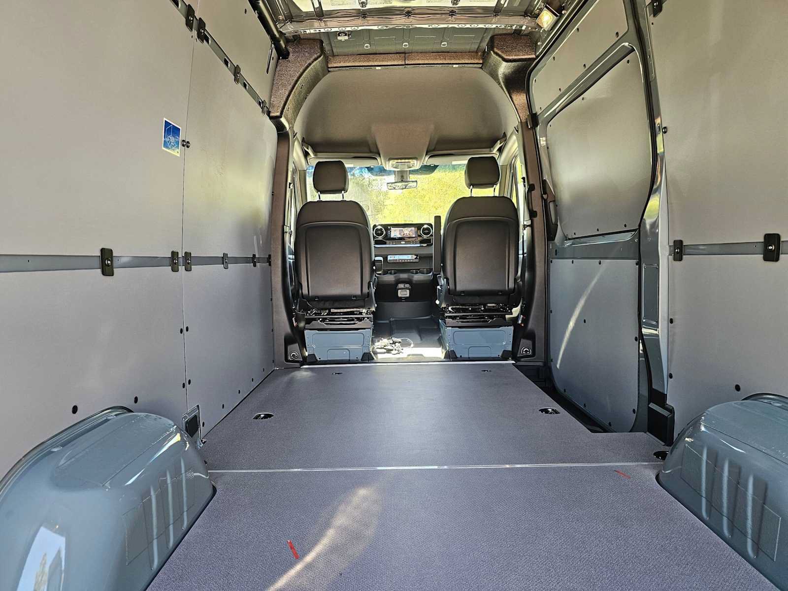 New 2026 Mercedes-Benz Sprinter 2500 image 18