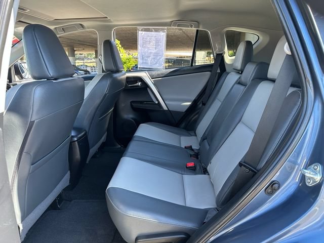 Used 2014 Toyota RAV4 Limited AWD/4WD image 28