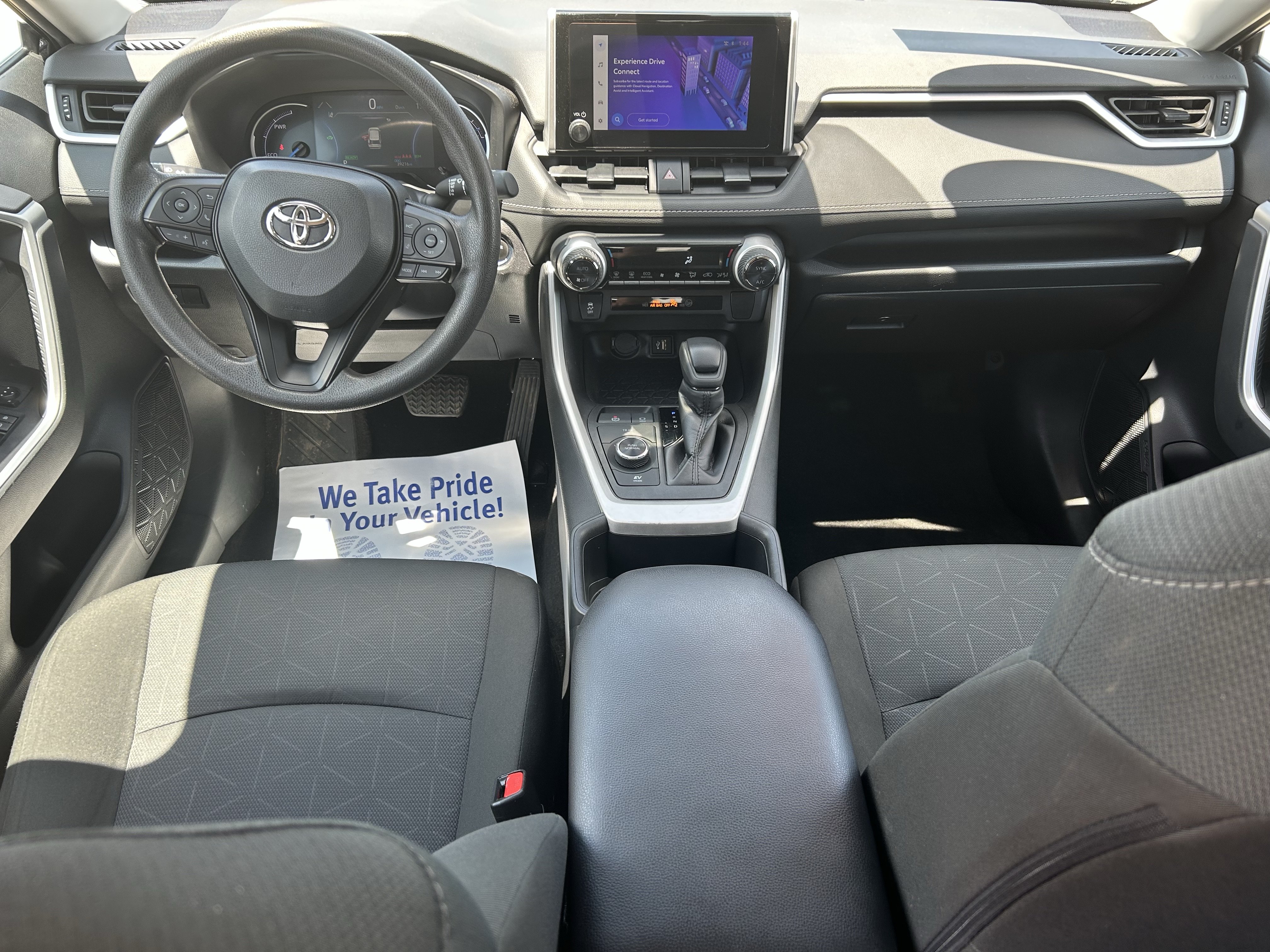 Certified 2025 Toyota RAV4 XLE AWD/4WD image 19