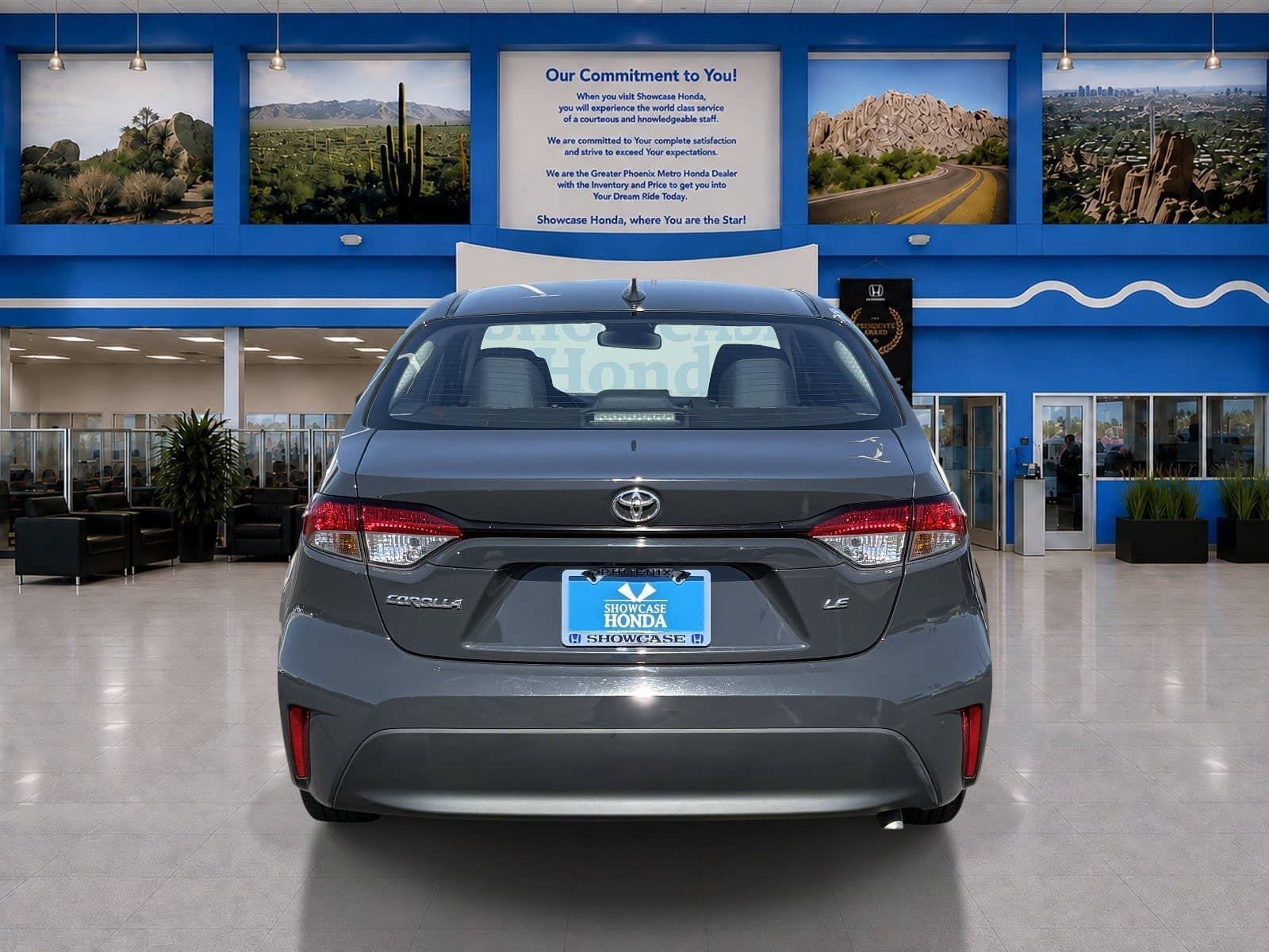 Used 2025 Toyota Corolla LE FWD image 6