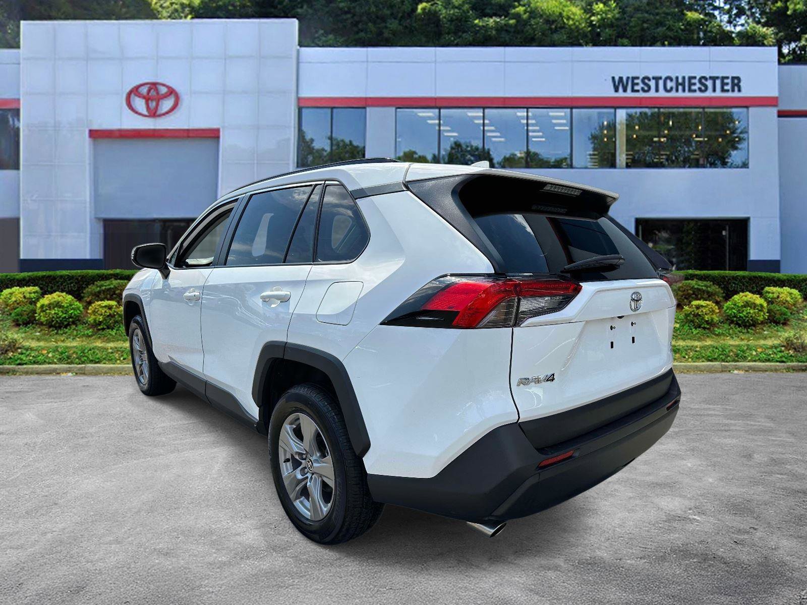 Certified 2025 Toyota RAV4 XLE AWD/4WD image 6