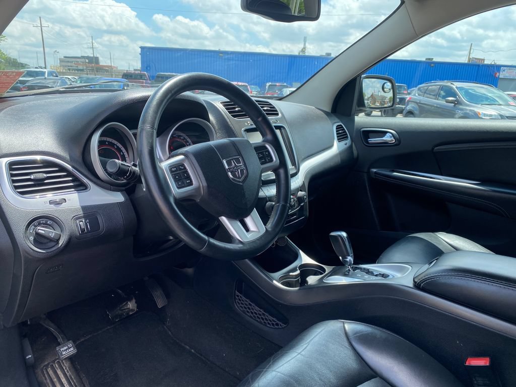 Used 2013 Dodge Journey Crew FWD image 10
