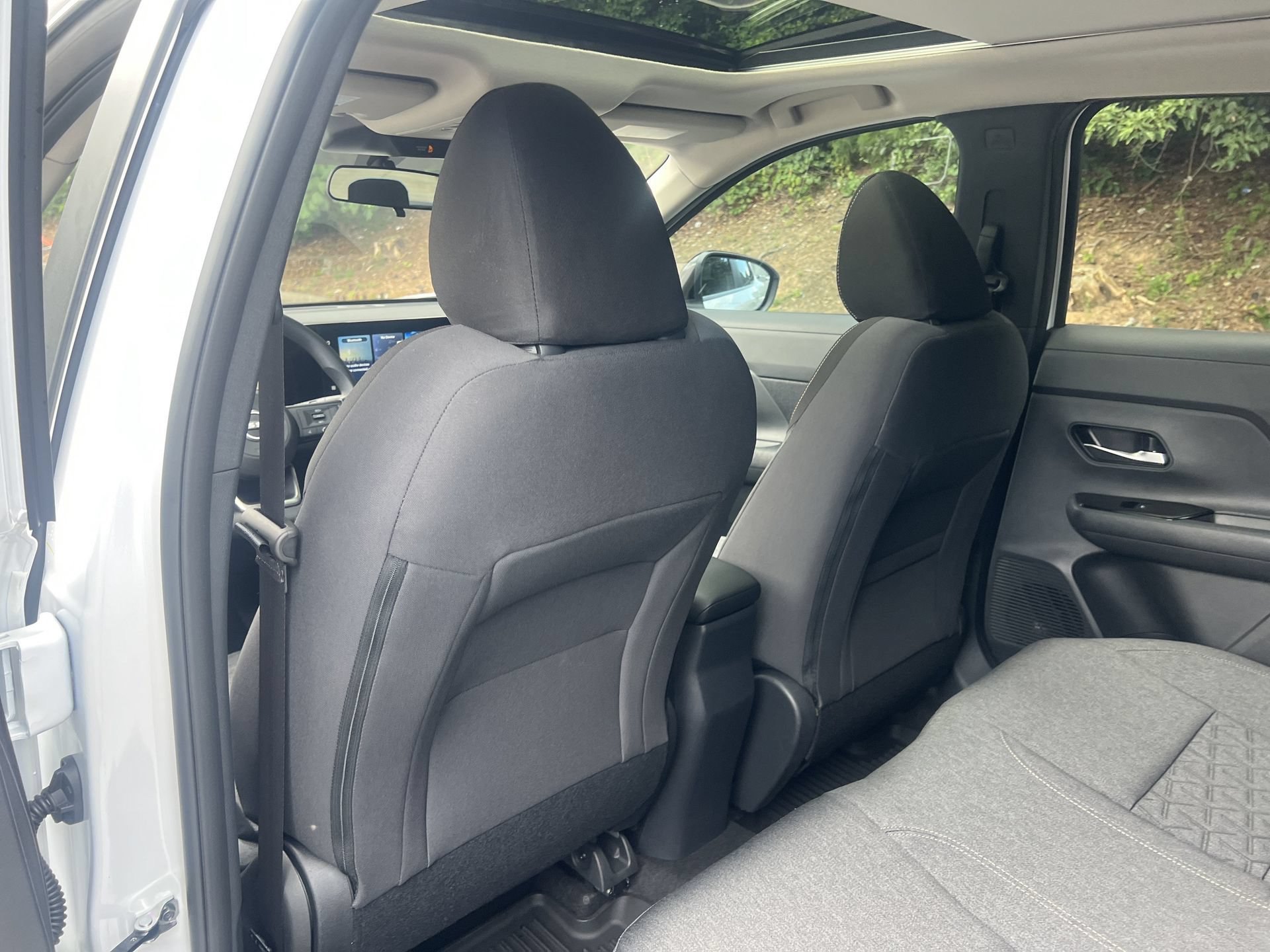 Used 2026 Nissan Kicks SV w/ SV Premium Package FWD image 21