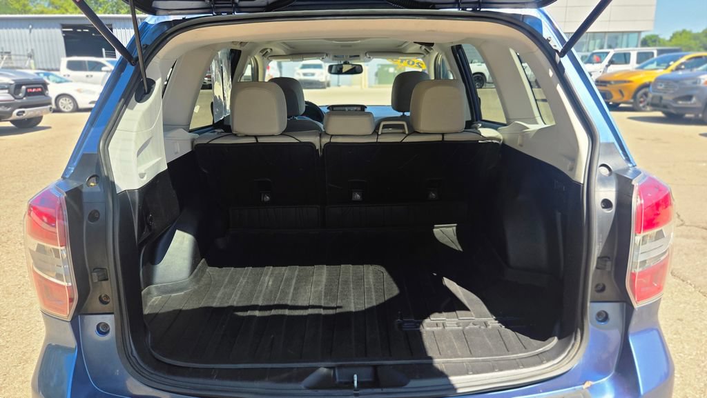 Used 2015 Subaru Forester 2.5i Limited w/ Protection Package #2 AWD/4WD image 9