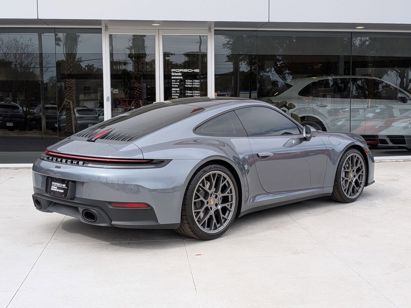 Certified 2025 Porsche 911 Carrera image 9