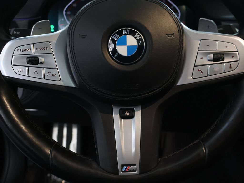 Used 2021 BMW 740i xDrive w/ M Sport Package AWD/4WD image 18