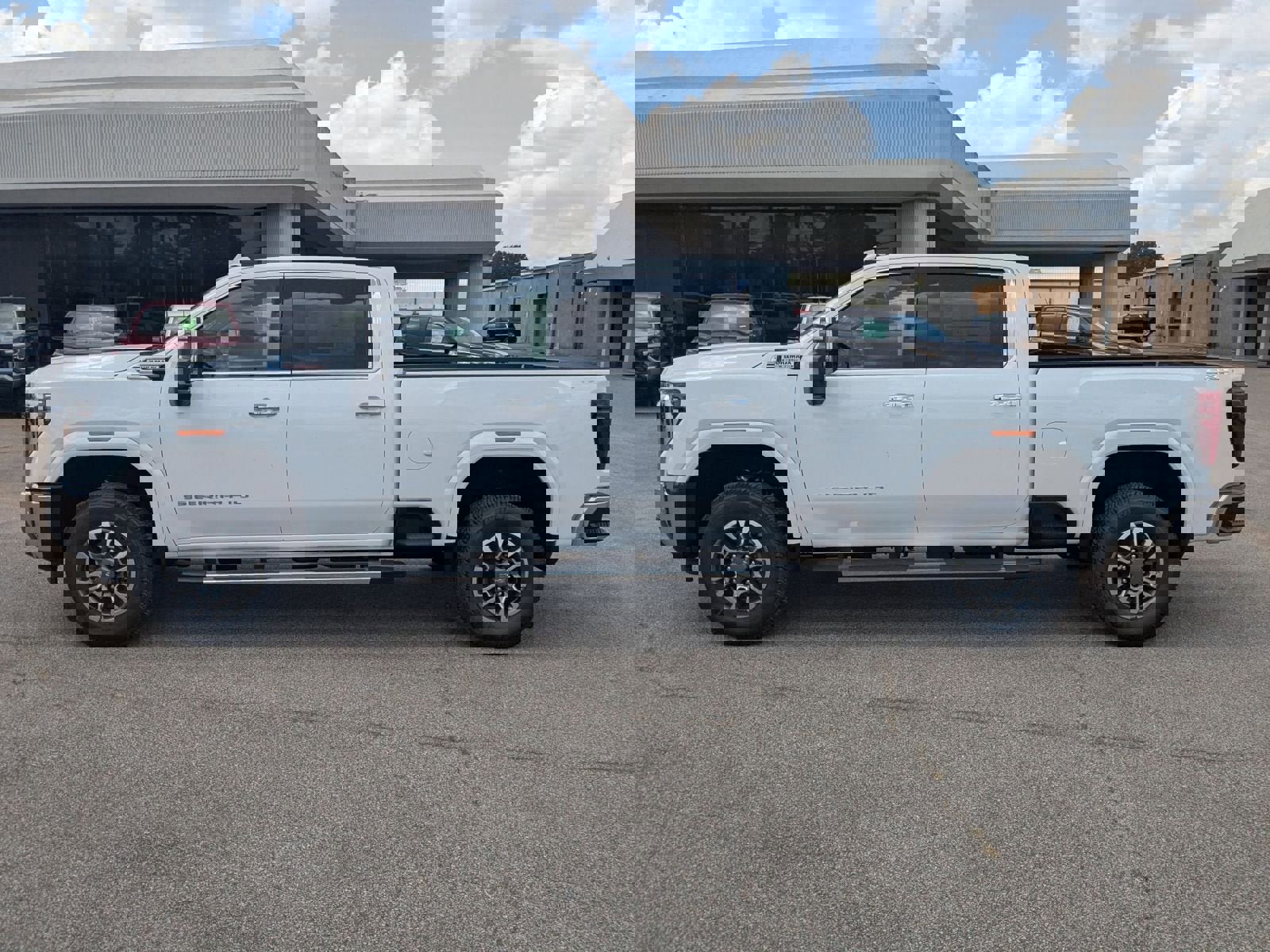 New 2025 GMC Sierra 2500 SLT w/ SLT Premium Package image 2