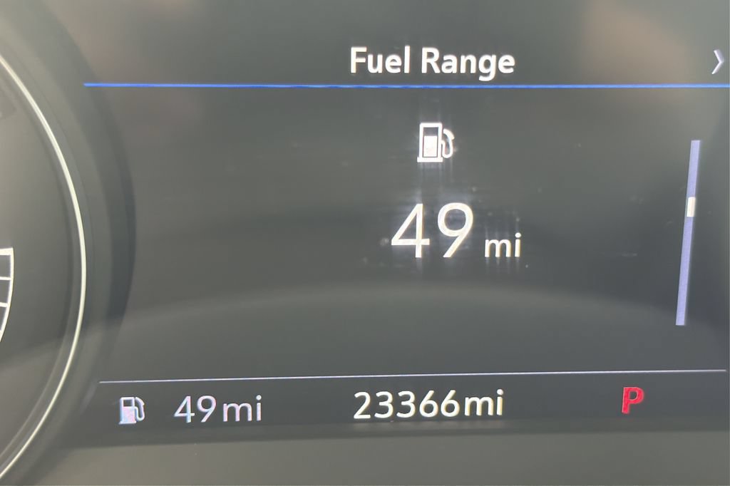 Certified 2024 Cadillac XT6 Premium Luxury w/ Technology Package FWD image 24