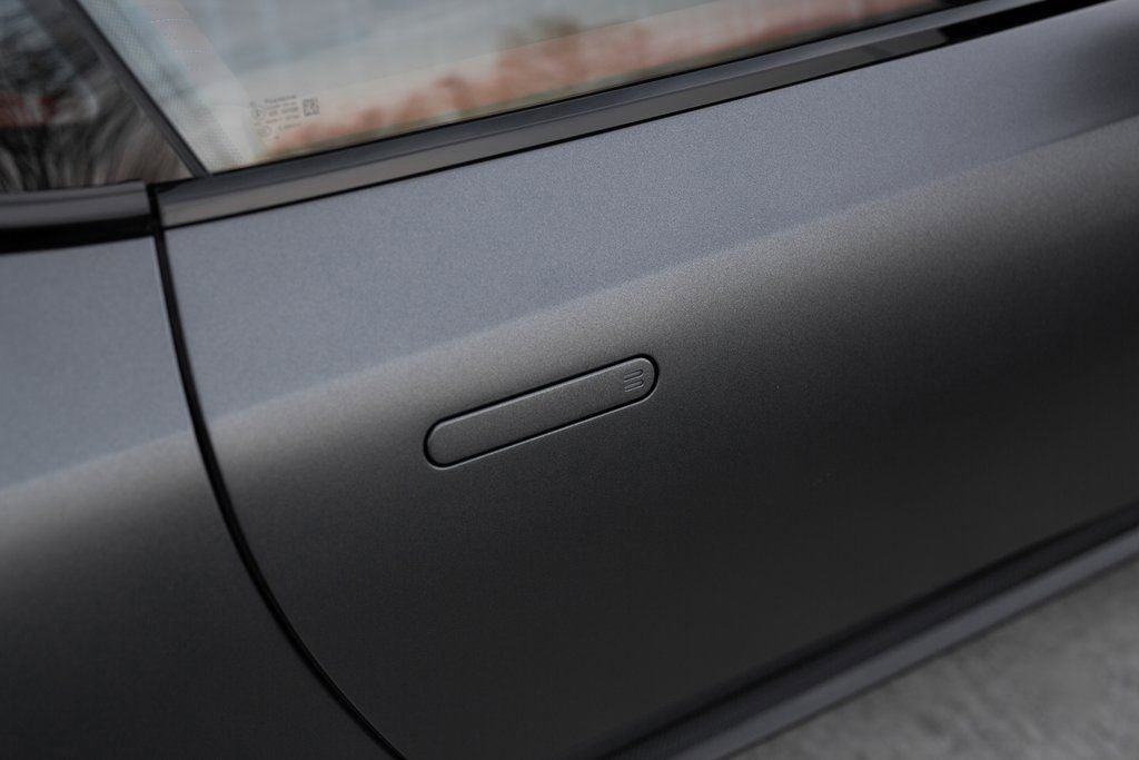 Used 2023 Aston Martin DB11 V12 image 19