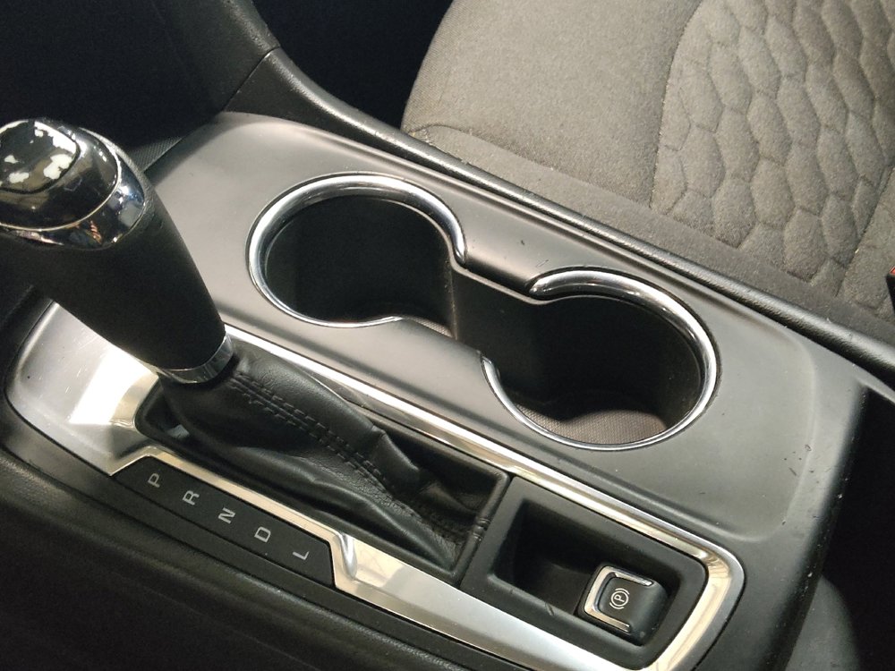 Used 2018 Chevrolet Equinox LT image 26