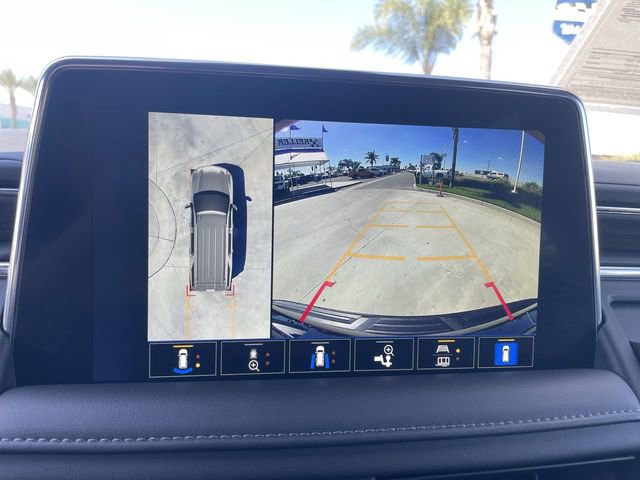 Used 2024 Chevrolet Tahoe LT w/ Luxury Package image 14