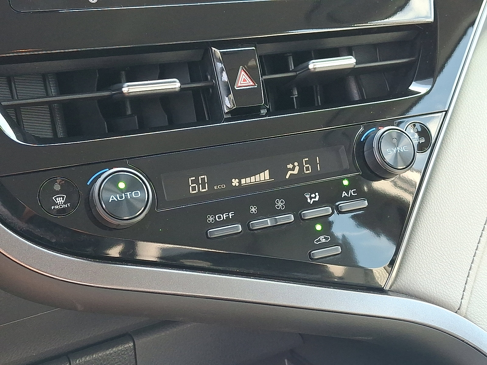 Certified 2023 Toyota Camry SE image 16