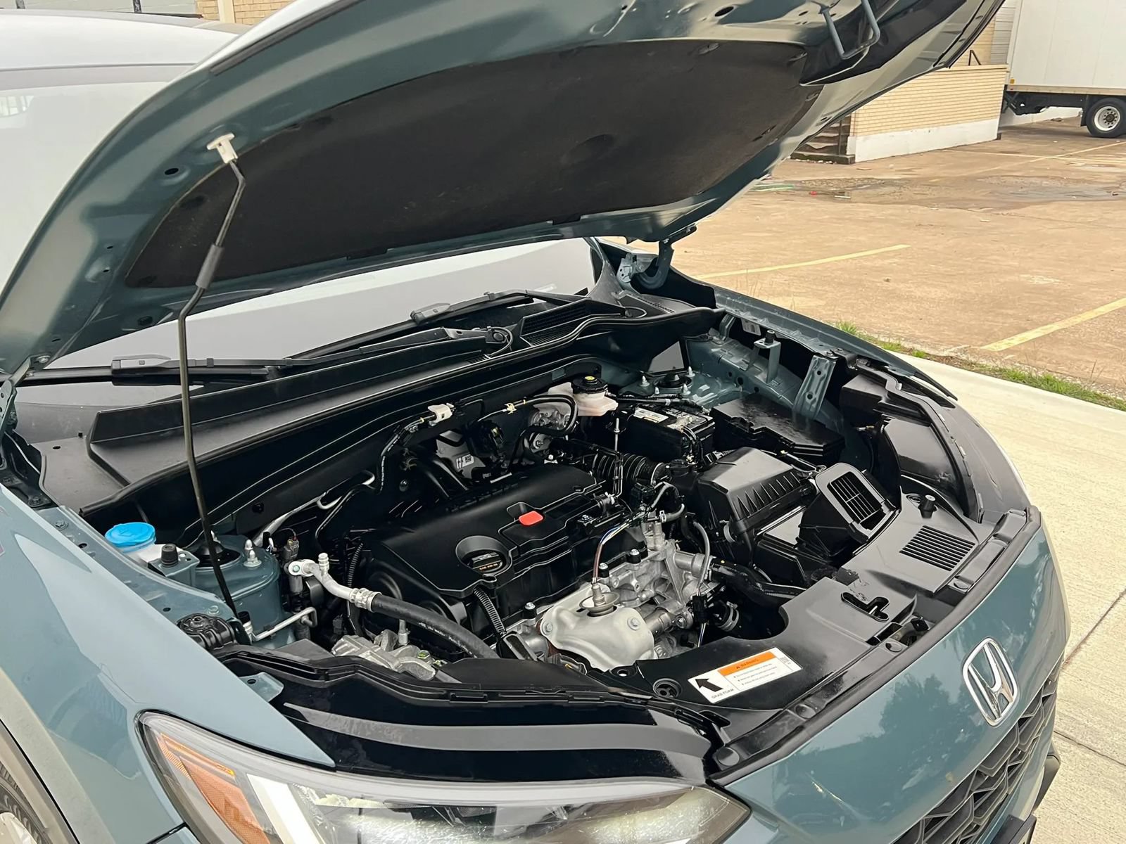 Used 2025 Honda HR-V LX image 39