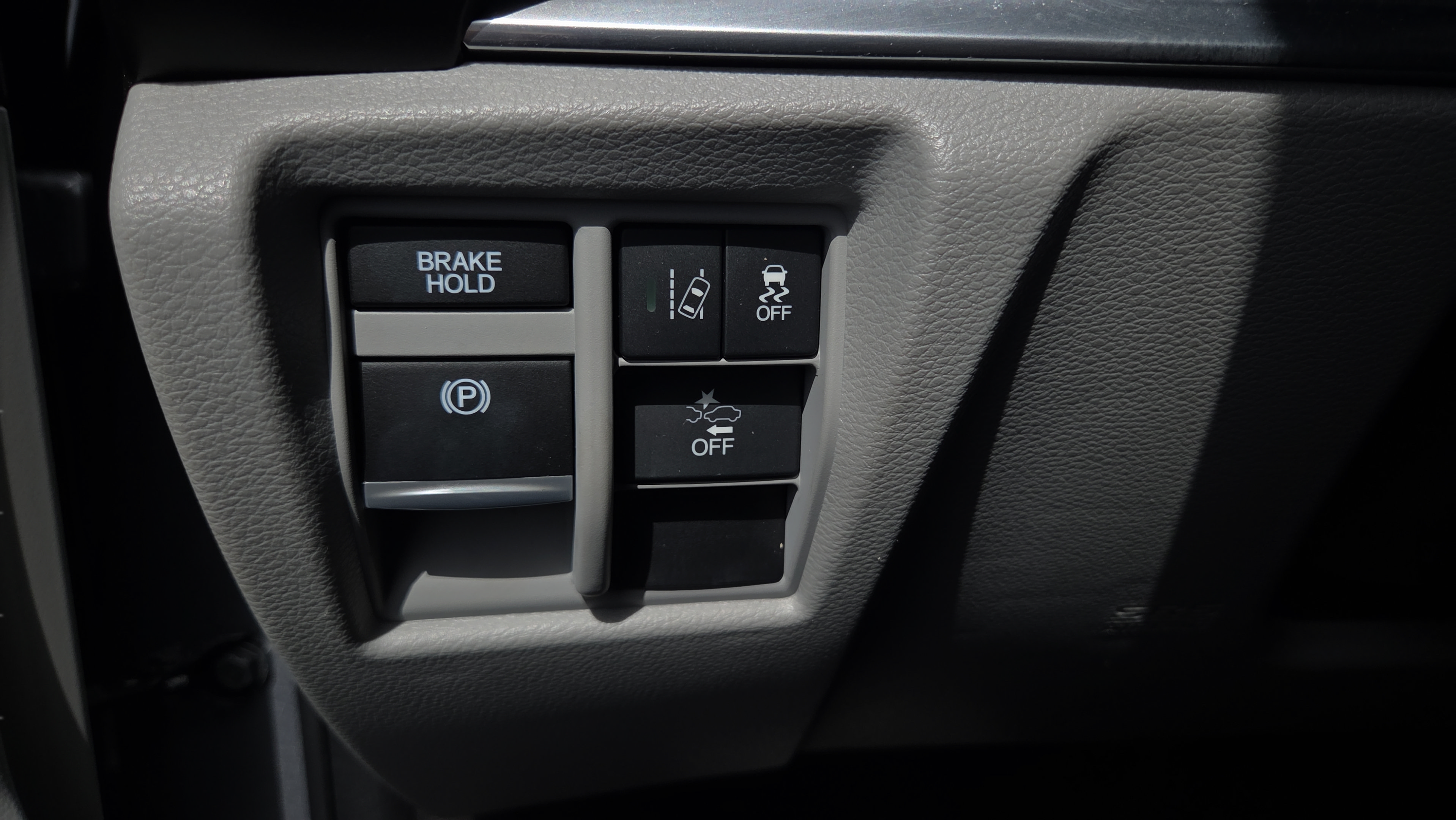 Used 2018 Acura MDX SH-AWD w/ Technology Package image 34