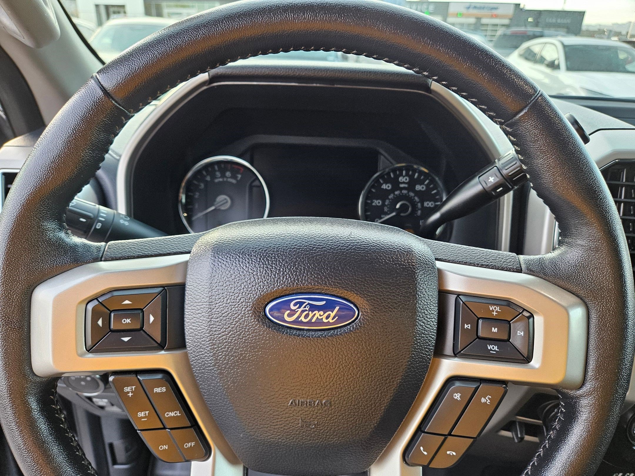 Used 2020 Ford F150 Lariat w/ Equipment Group 501A Mid image 22