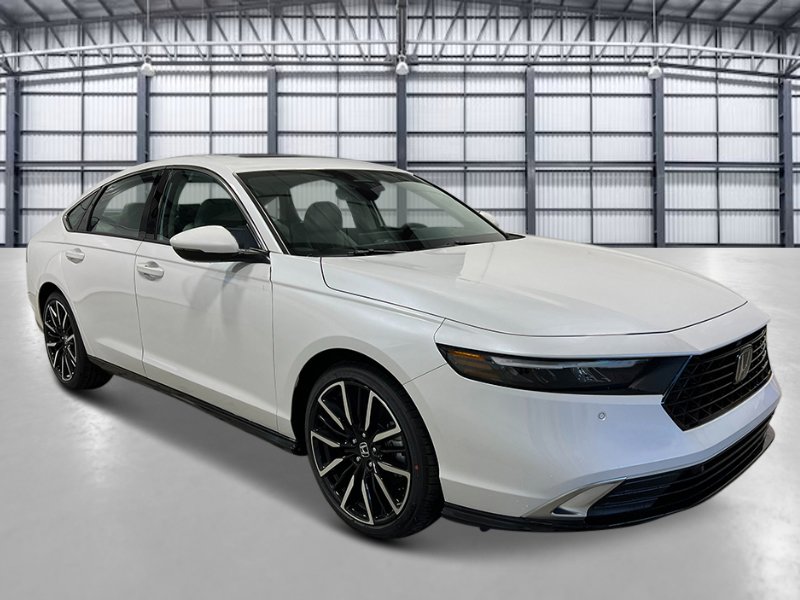 New 2025 Honda Accord Touring image 9