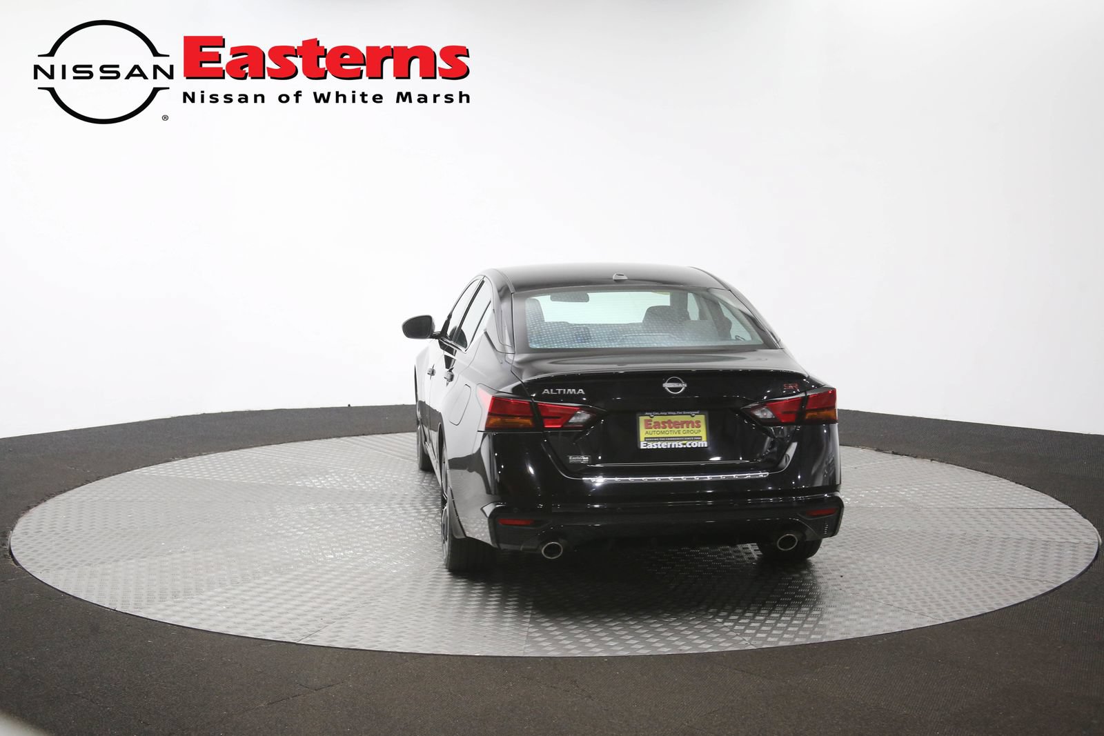 Used 2023 Nissan Altima 2.5 SR FWD image 65