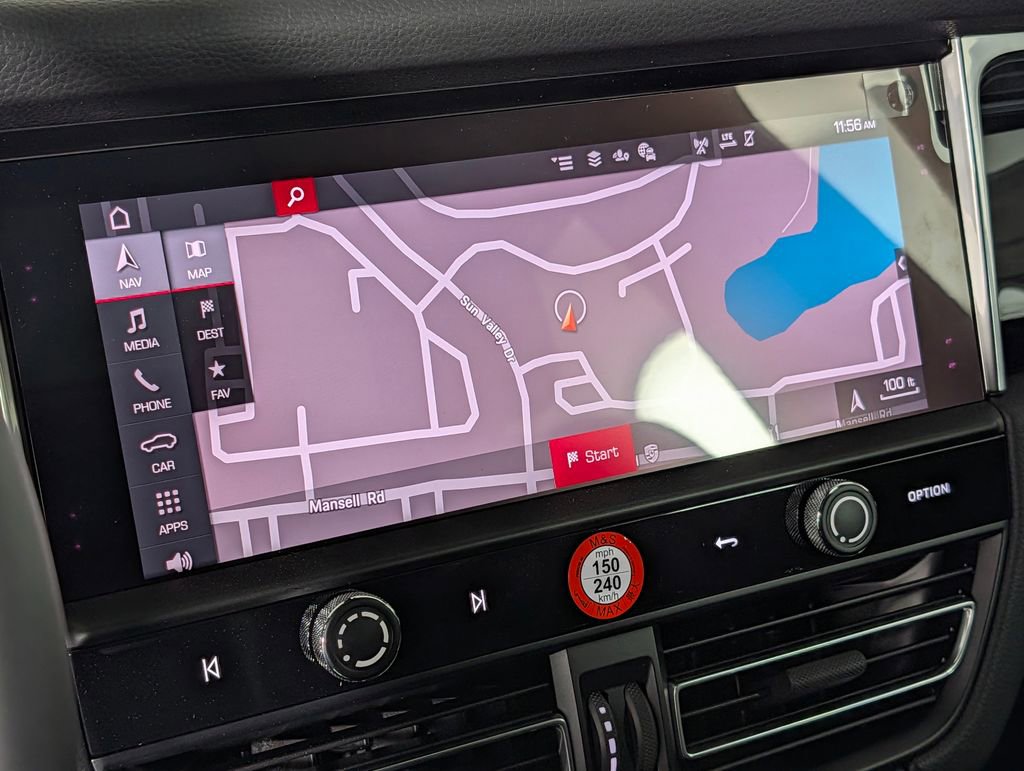 New 2026 Porsche Macan AWD/4WD image 32