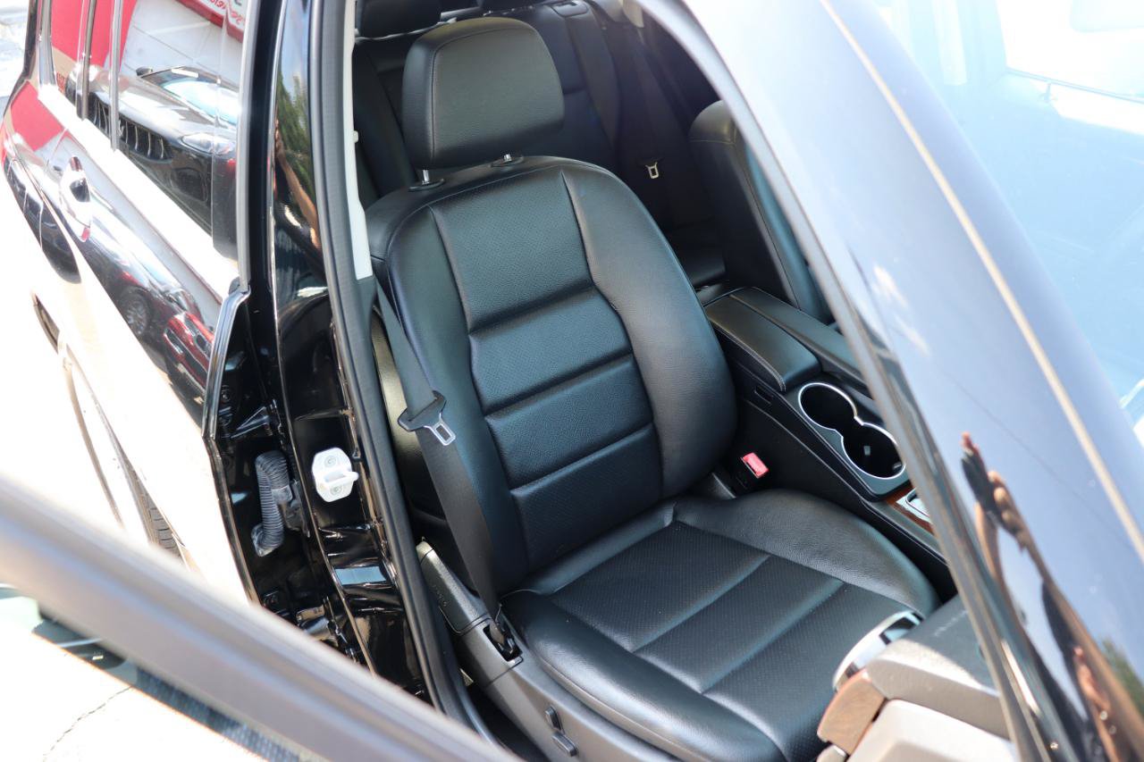 Used 2015 Mercedes-Benz GLK 350 4MATIC image 14