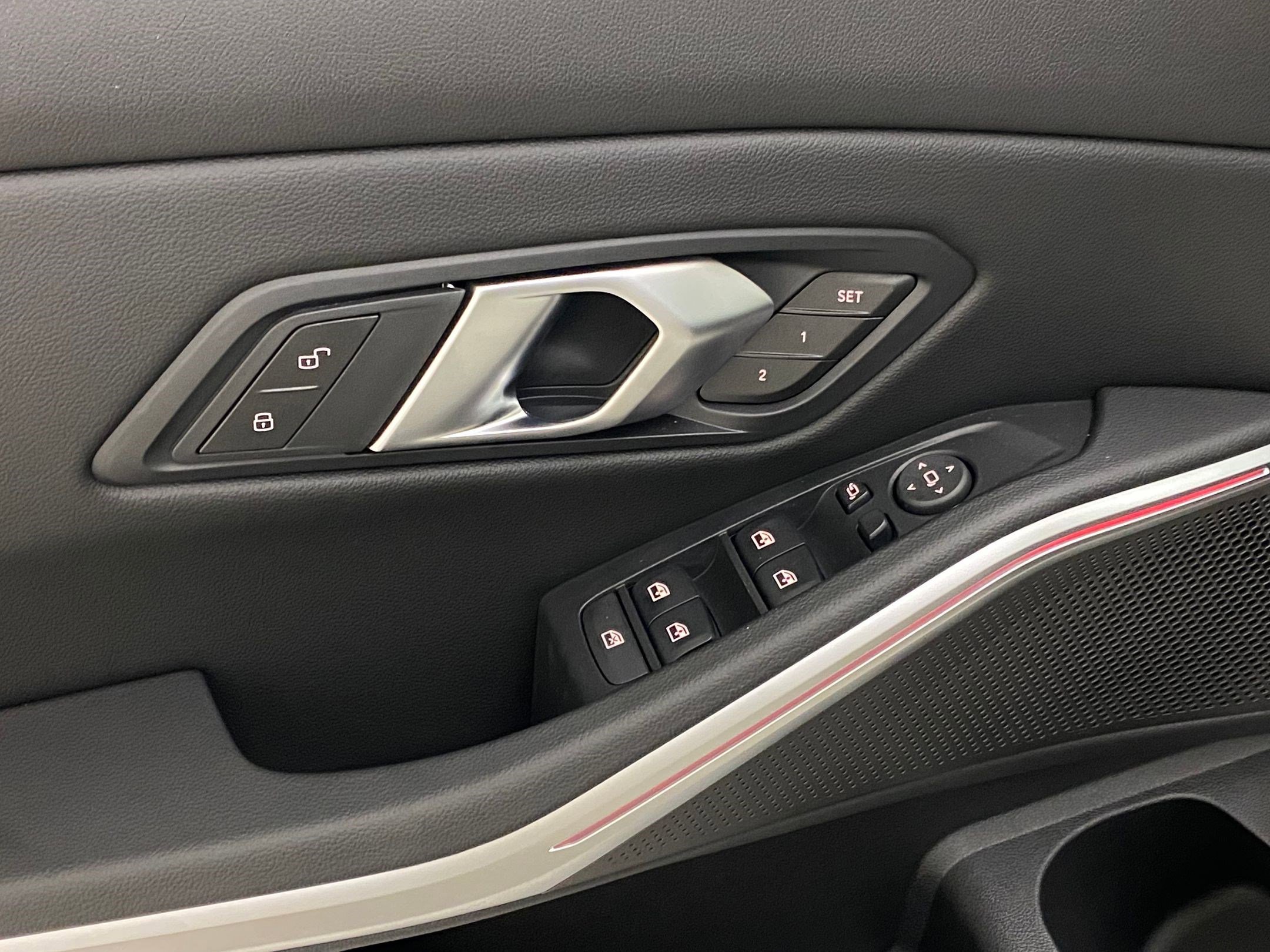 New 2025 BMW 330i xDrive Sedan w/ Convenience Package image 22