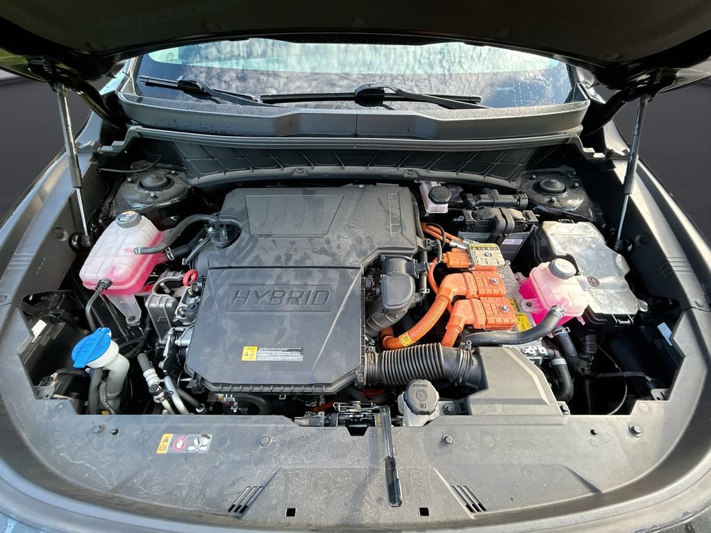 Used 2024 Kia Niro LX FWD image 30