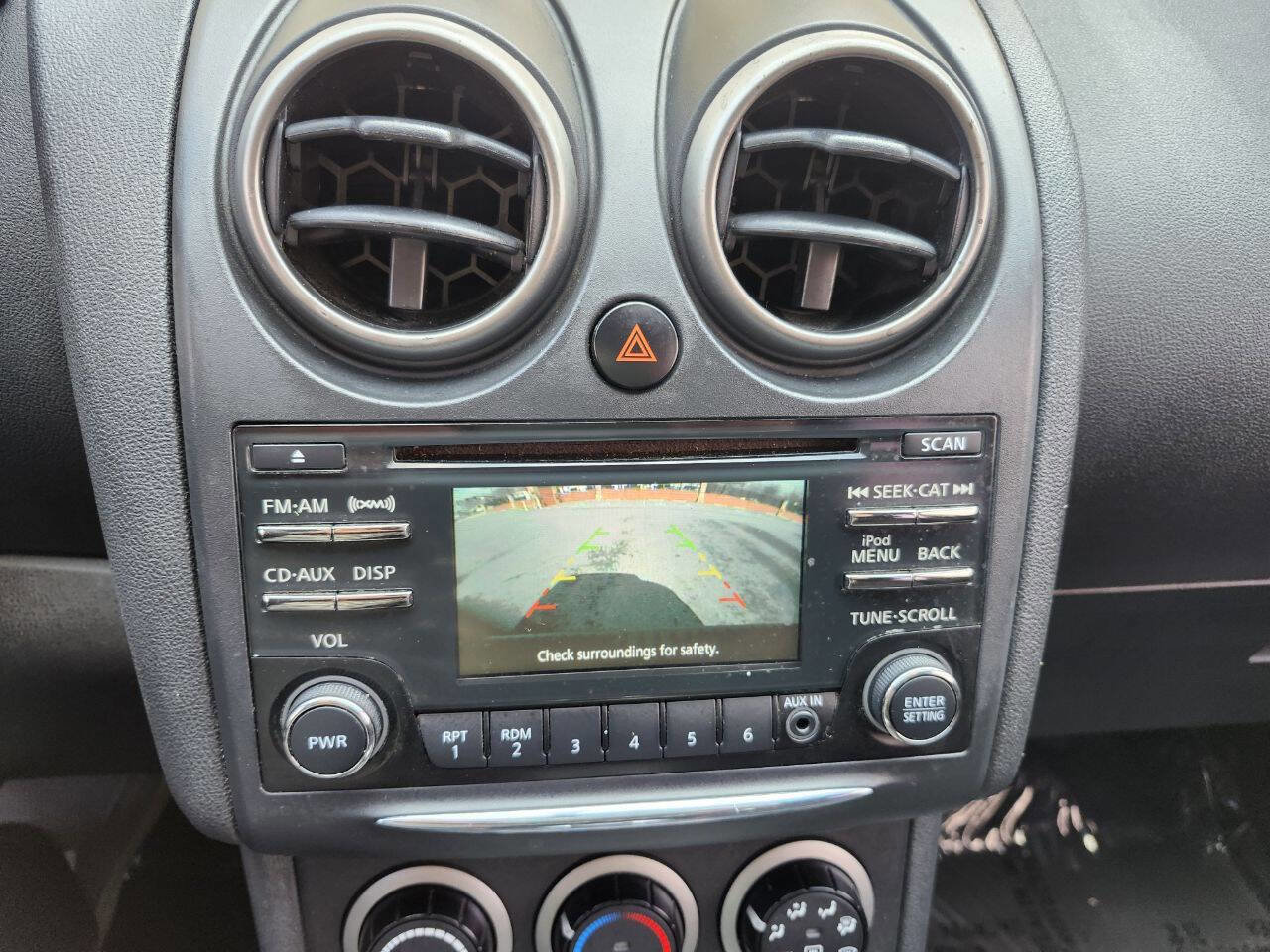 Used 2015 Nissan Rogue S w/ Convenience Package image 10