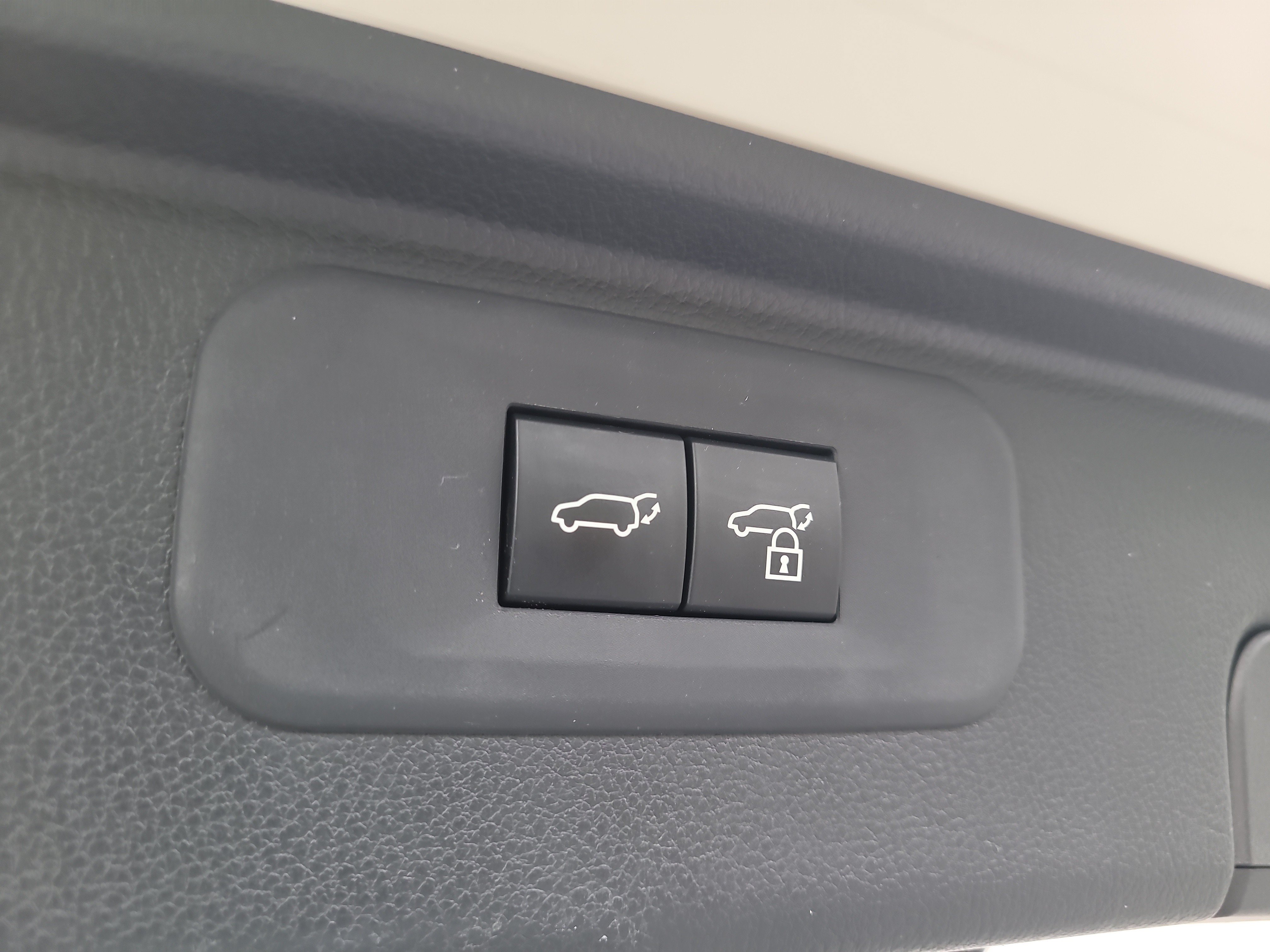Certified 2024 Toyota Grand Highlander AWD image 12