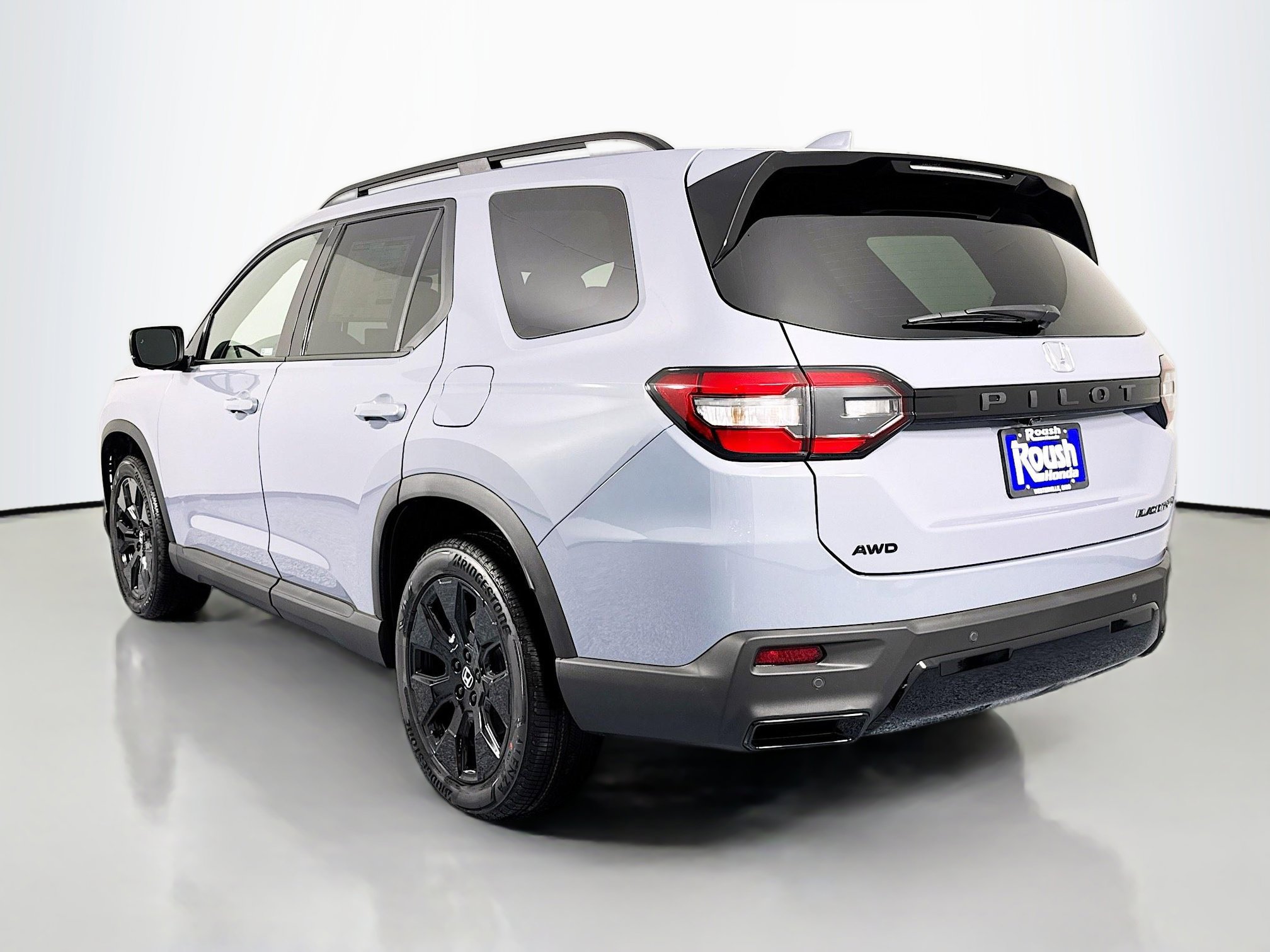 New 2026 Honda Pilot Black Edition image 7