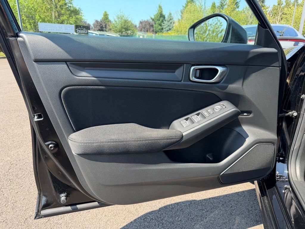 Used 2023 Honda Civic LX image 11
