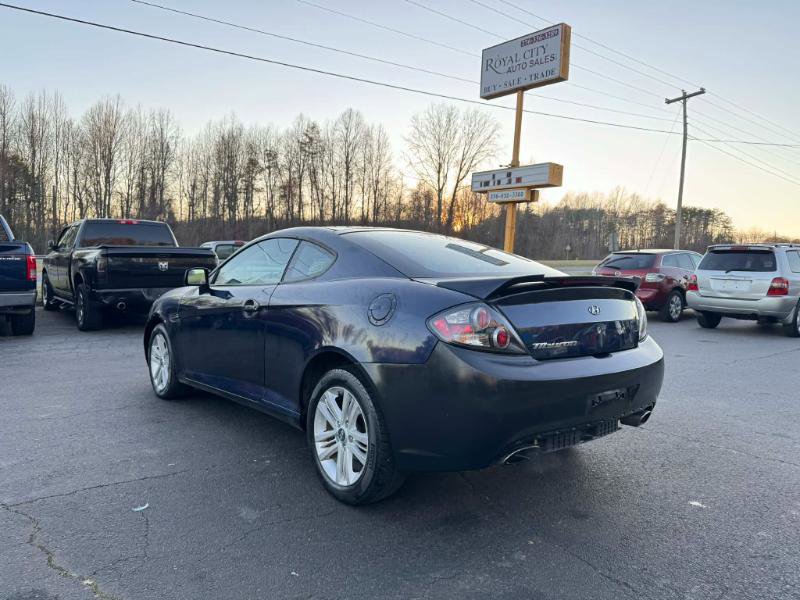 Used 2008 Hyundai Tiburon GS image 7